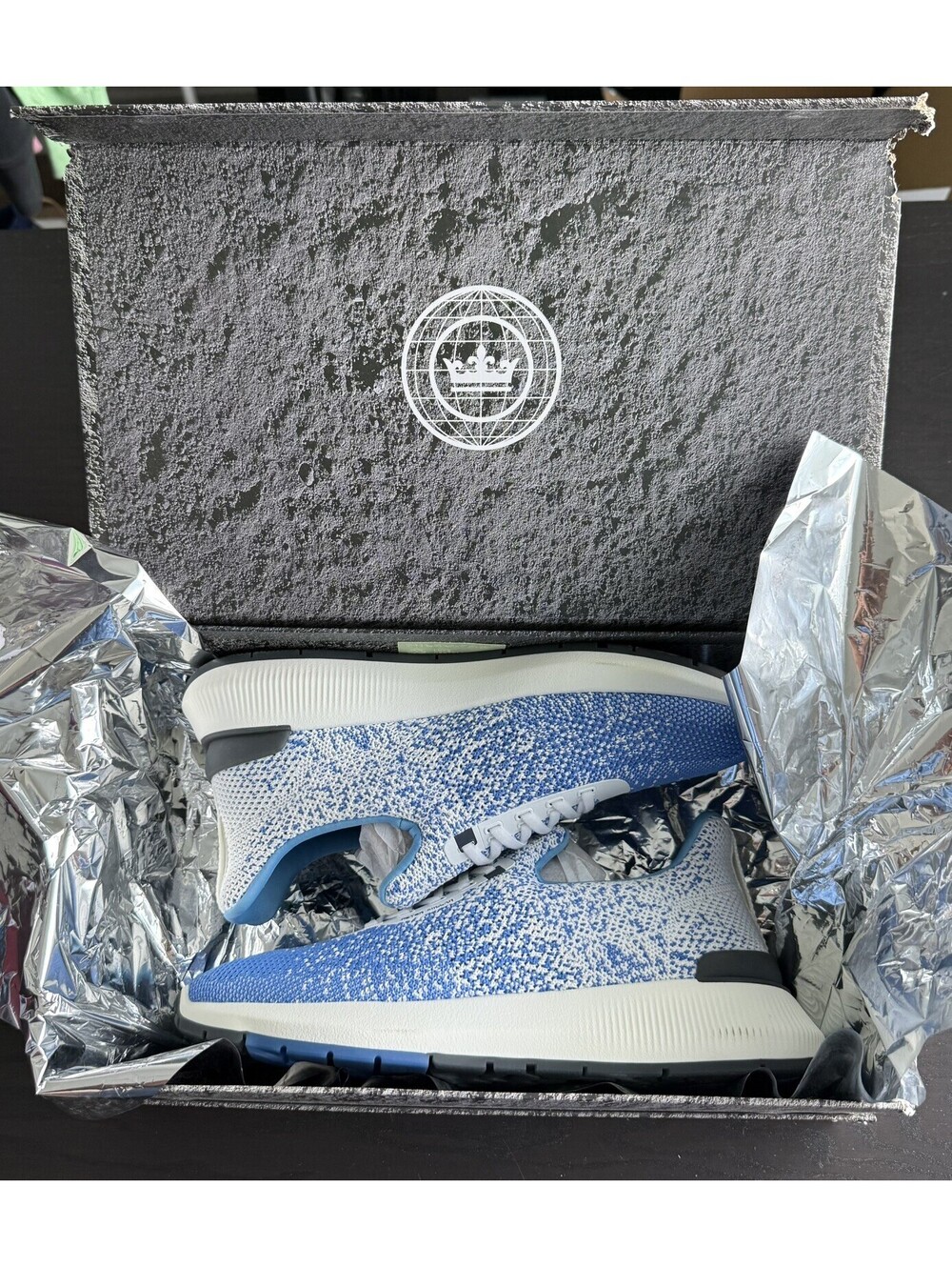 Peter Millar NIB Womens Hyperlight Apollo Sneaker 9.5 Blue Splash Shoes LS23EF11